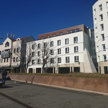 Apartman Viktoria トゥズラ エクステリア 写真